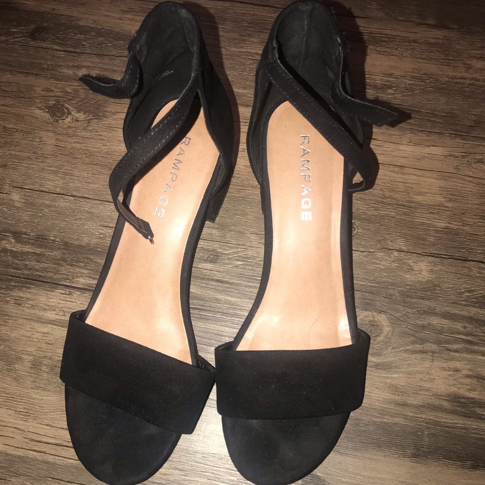 Short block heels